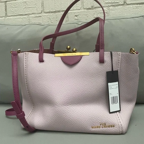New With Defects MARC JACOBS THE KISS LOCK MINI TOTE Dusty Lilac Multi - Picture 3 of 7